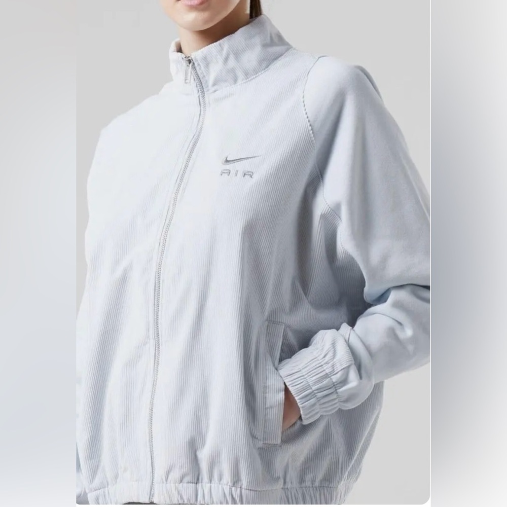 Woman’s Nike jacket